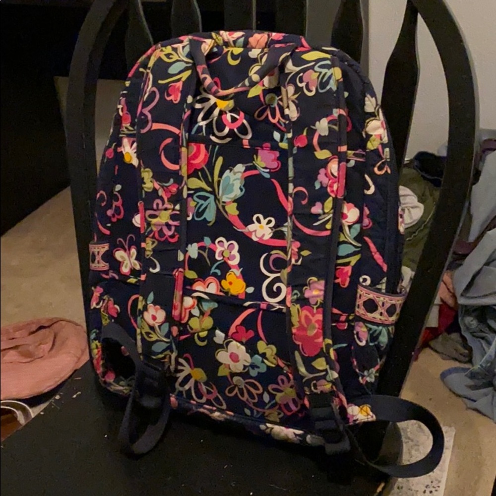 Vera Bradley backpack - Picture 2 of 2